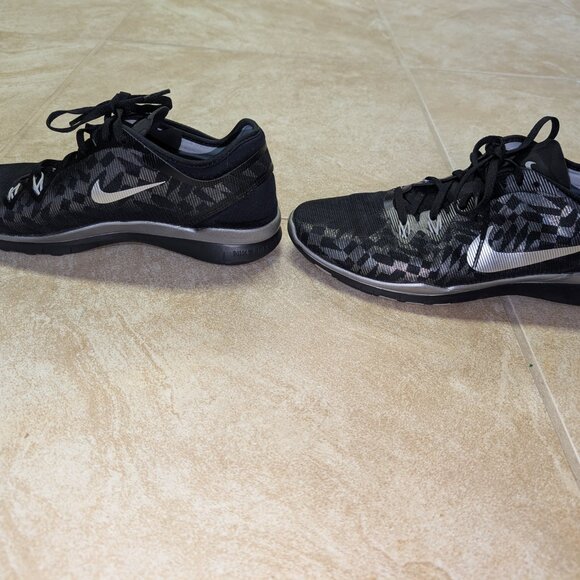 Nike Free TR 5.0 Women - Picture 13 of 15